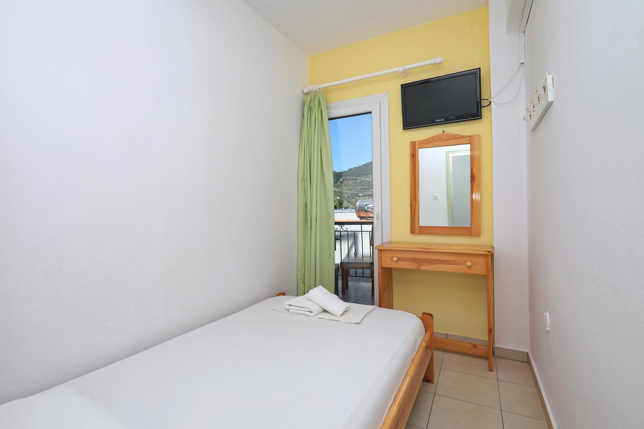 Hotel Aggeliki Skopelos stad Exteriör bild